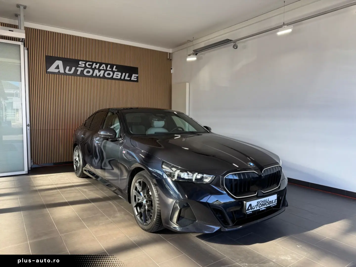 BMW 520d Limousine  M-Sport-PRO PANO H&K ACC HUD DE