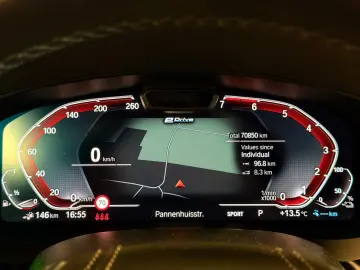 BMW 530e Limousine Luxury Laser HUD ACC