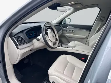 Volvo XC90 B5 B AWD Core 7Sitz