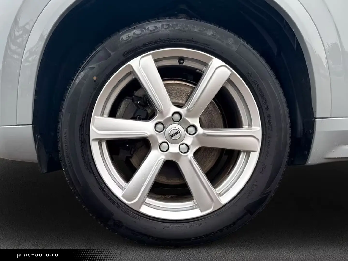 Volvo XC90 B5 B AWD Core 7Sitz