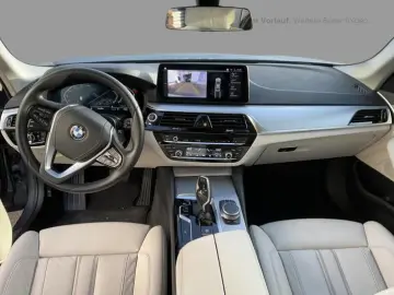 BMW 520d xDrive AHZV LED-SW Business-Paket