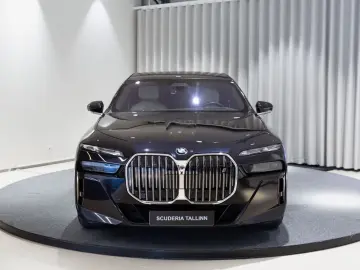 BMW i7 xDrive 60 M Sport  FULL OPTIONS