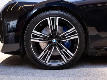 BMW i7 xDrive 60 M Sport  FULL OPTIONS
