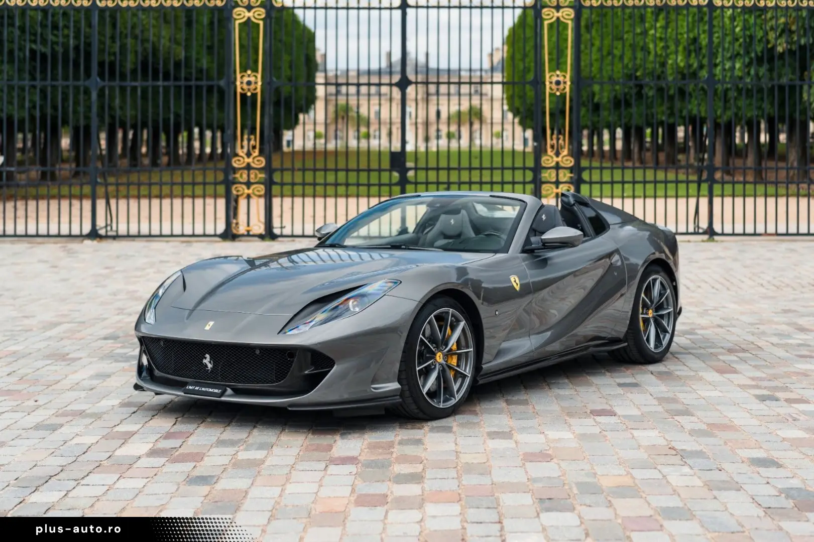 FERRARI 812 GTS - full carbon