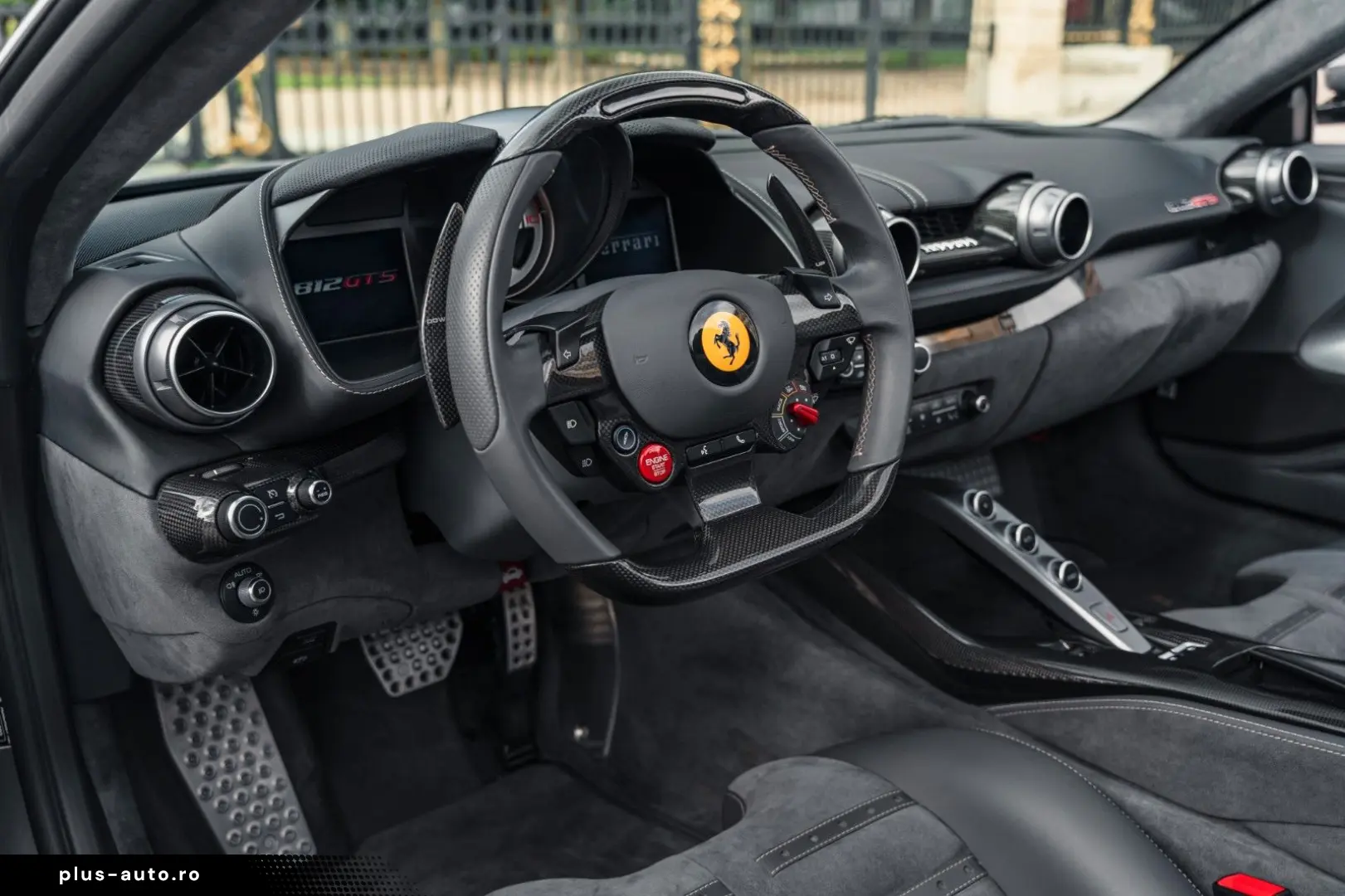 FERRARI 812 GTS - full carbon