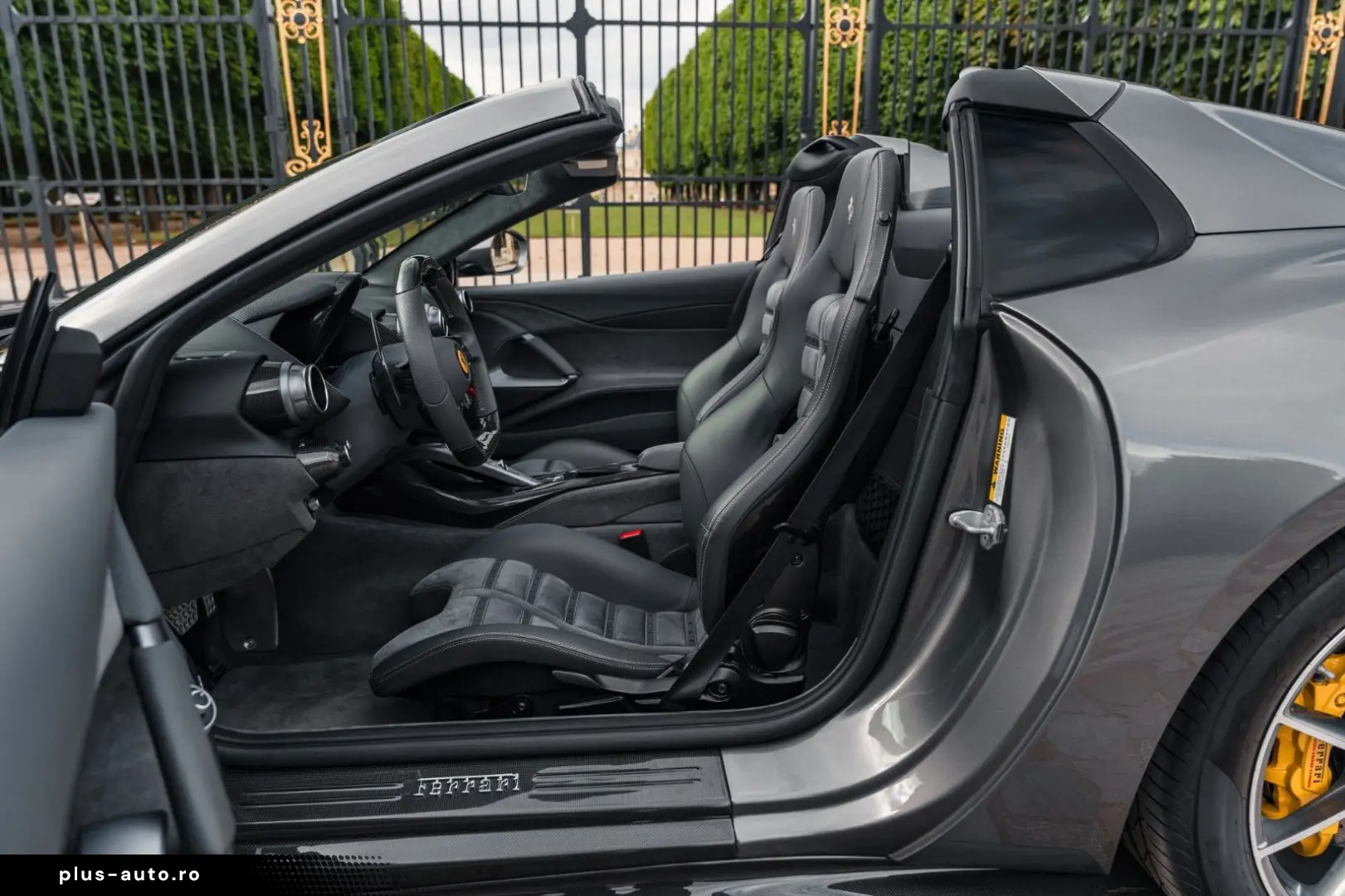 FERRARI 812 GTS - full carbon
