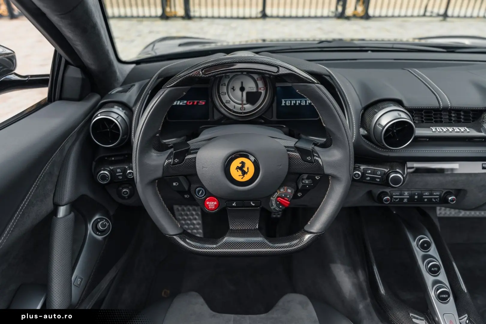 FERRARI 812 GTS - full carbon