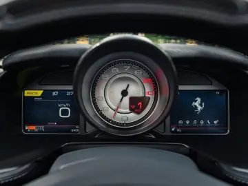 FERRARI 812 GTS - full carbon