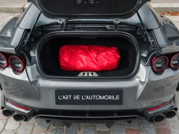 FERRARI 812 GTS - full carbon