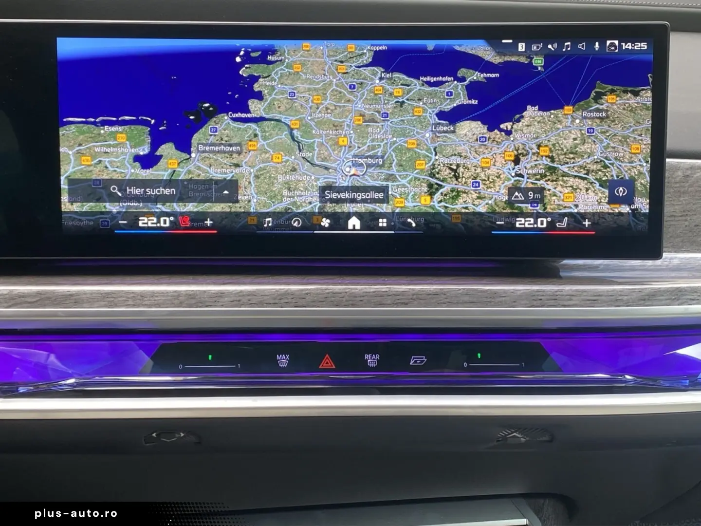 BMW M760e xDrive   I.HAND PANO-SKY 360  B&W MASSAGE