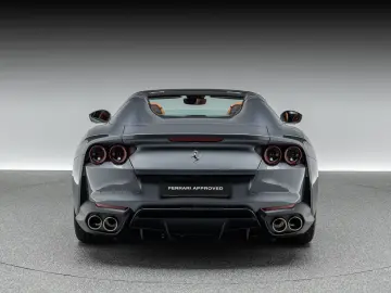 FERRARI 812 GTS