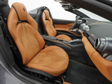 FERRARI 812 GTS