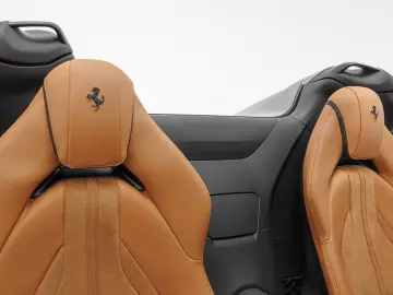FERRARI 812 GTS