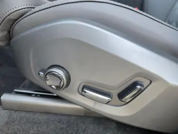 Volvo XC90 B5 AWD Plus Bright 360  ACC LED