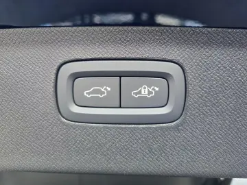Volvo XC90 B5 AWD Plus Bright 360  ACC LED