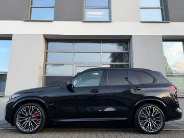 BMW X5 30d xDr M SPORT SKY B&W LUFT SOFT MASSAGE 22'
