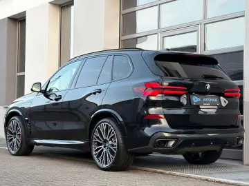 BMW X5 30d xDr M SPORT SKY B&W LUFT SOFT MASSAGE 22'