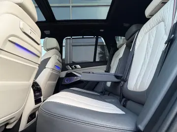 BMW X5 30d xDr M SPORT SKY B&W LUFT SOFT MASSAGE 22'