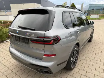 BMW X7 M60 BMW Garantie - BMW Service komplett!