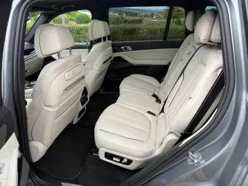 BMW X7 M60 BMW Garantie - BMW Service komplett!