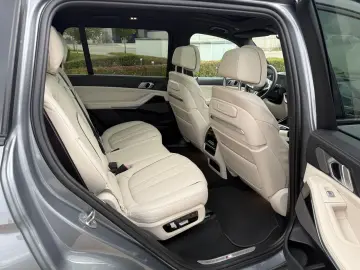 BMW X7 M60 BMW Garantie - BMW Service komplett!
