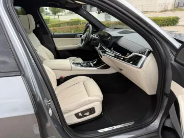 BMW X7 M60 BMW Garantie - BMW Service komplett!