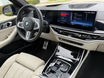 BMW X7 M60 BMW Garantie - BMW Service komplett!