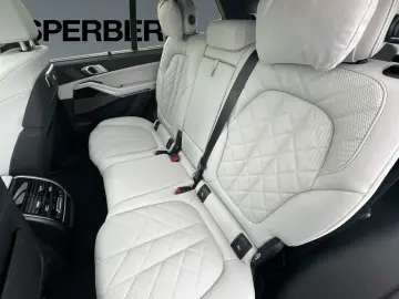 BMW X5 xDrive30d M Sportpaket 7 Sitzer Massage Autob