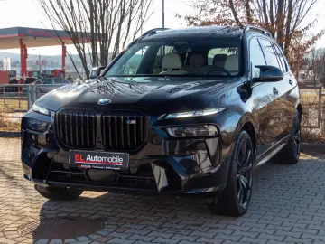 BMW X7 M60i INDIVIDUAL.MASSAGE.KRISTALL.SKY.AHK.23