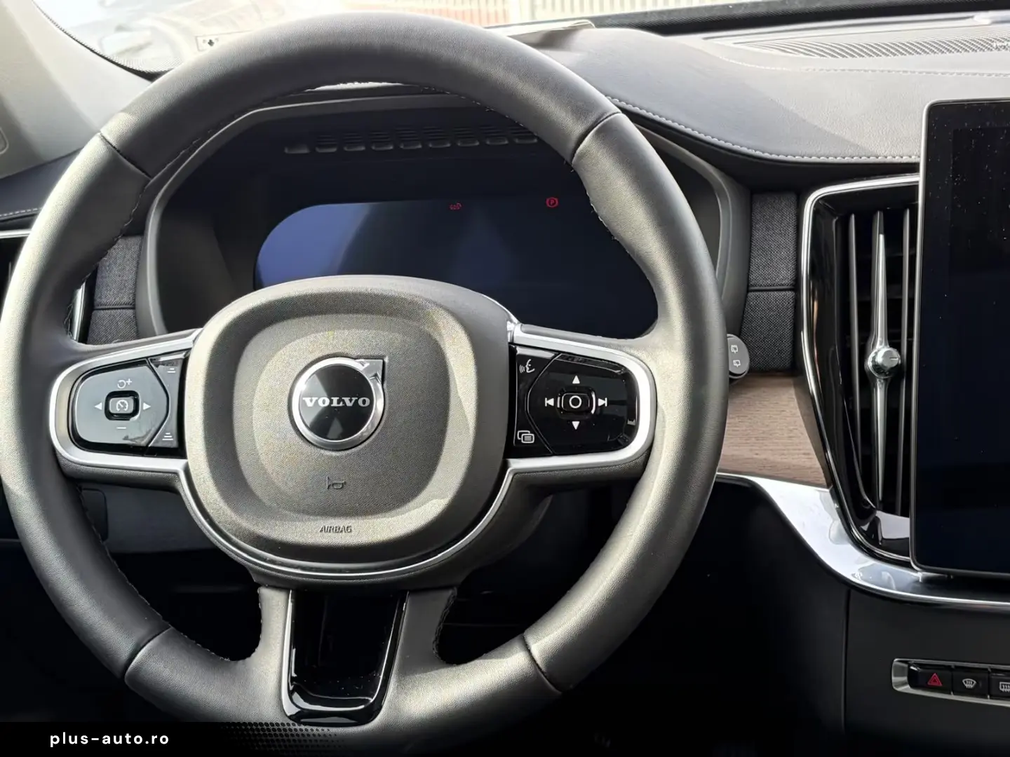 Volvo XC90 Plus Bright B5 AWD 7-Sitzer El. Panod