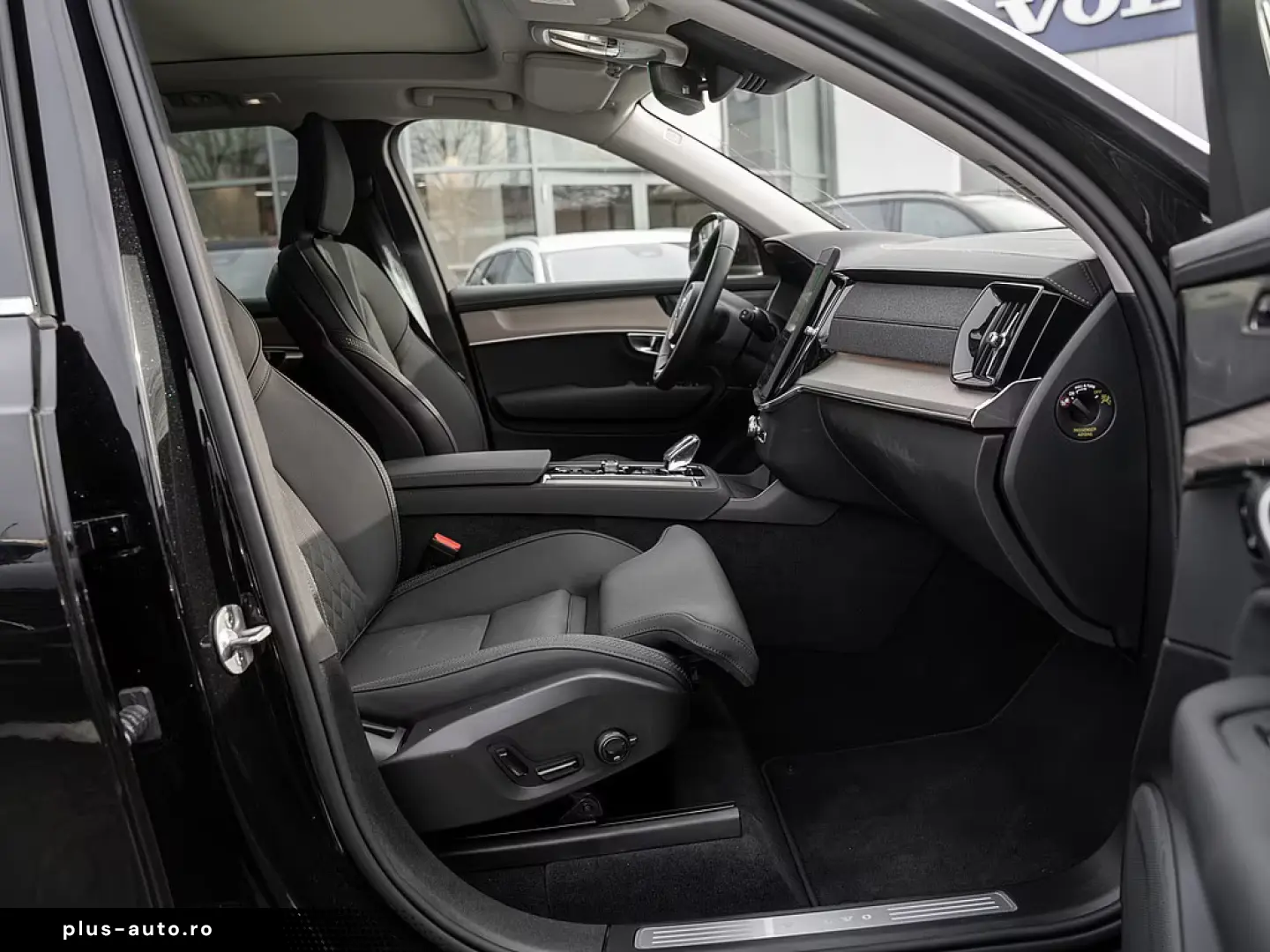 Volvo XC90 B5 AWD Plus Bright Facelift