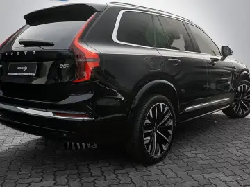 Volvo XC90 B5 AWD Plus Bright Facelift