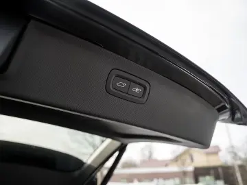 Volvo XC90 B5 AWD Plus Bright Facelift