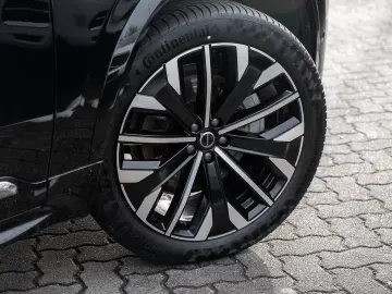 Volvo XC90 B5 AWD Plus Bright Facelift