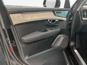 Volvo XC90 B5 B AWD Plus Bright