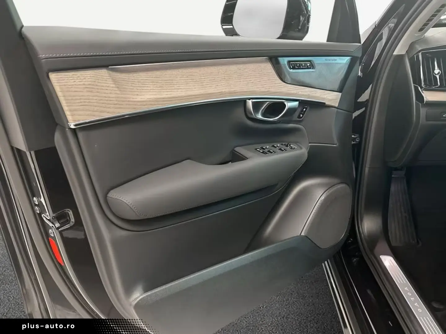 Volvo XC90 B5 B AWD Plus Bright