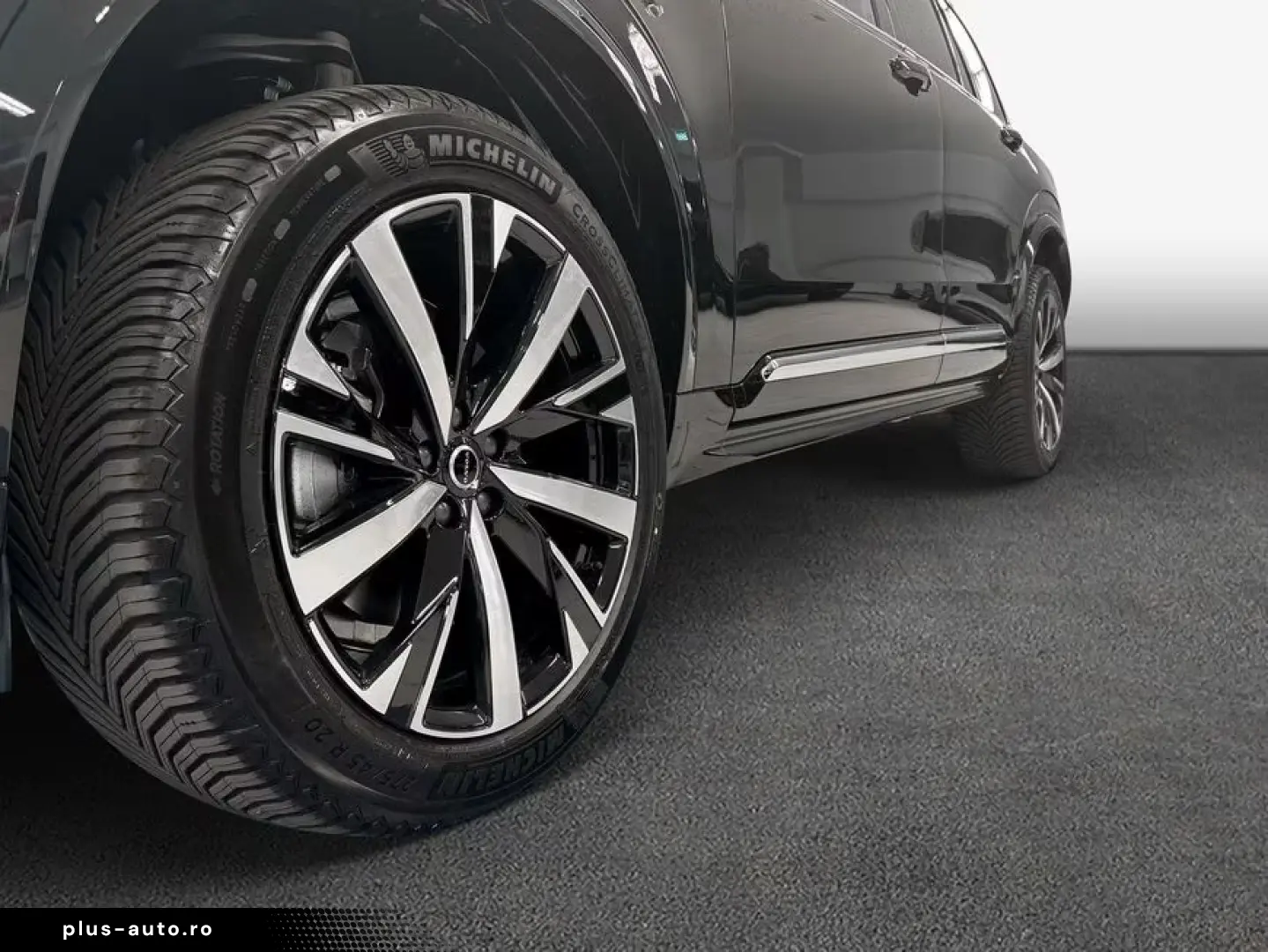 Volvo XC90 B5 B AWD Plus Bright