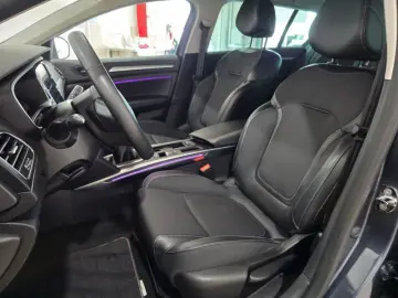 RENAULT MEGANE 1.5 Blue dCi 115CP techno Estate