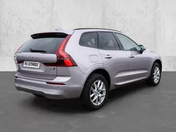 Volvo XC60 FACELIFT Core AWD Digitales