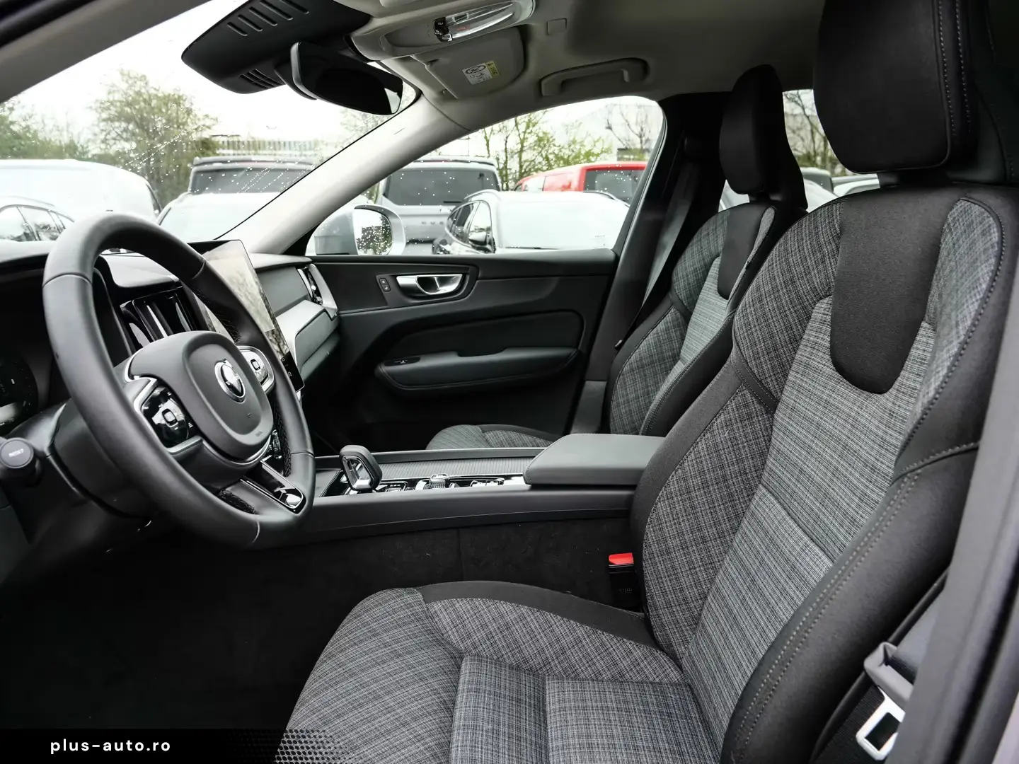 Volvo XC60 FACELIFT Core AWD Digitales