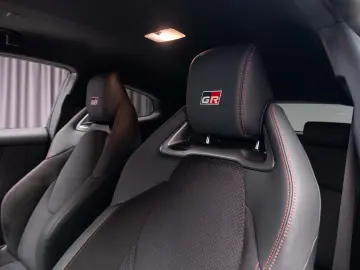 Toyota Yaris GR   Leasing   Garantie