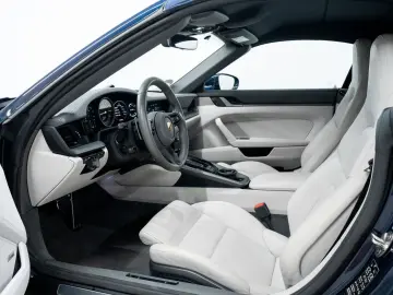 PORSCHE 992 Carrera S Cabrio