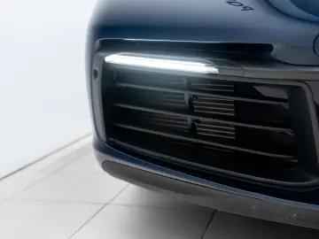 PORSCHE 992 Carrera S Cabrio