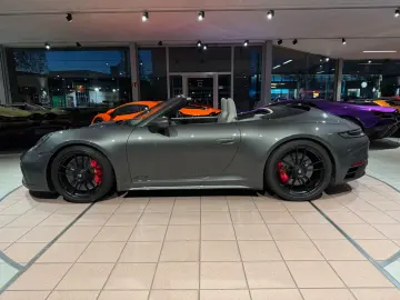 PORSCHE 992 Carrera GTS Cabrio INNO 360  18-WEGE MATRIX