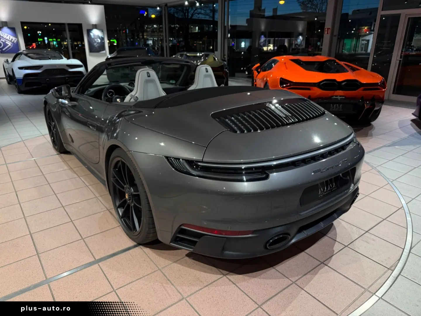 PORSCHE 992 Carrera GTS Cabrio INNO 360  18-WEGE MATRIX