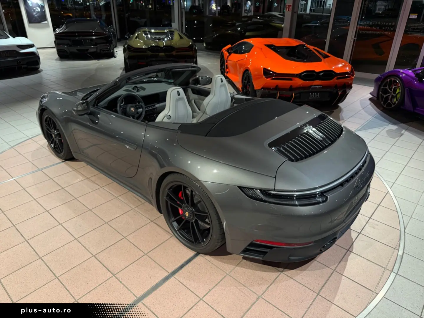 PORSCHE 992 Carrera GTS Cabrio INNO 360  18-WEGE MATRIX