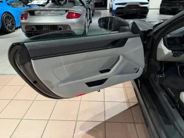 PORSCHE 992 Carrera GTS Cabrio INNO 360  18-WEGE MATRIX
