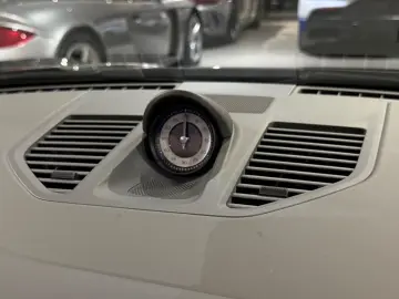 PORSCHE 992 Carrera GTS Cabrio INNO 360  18-WEGE MATRIX