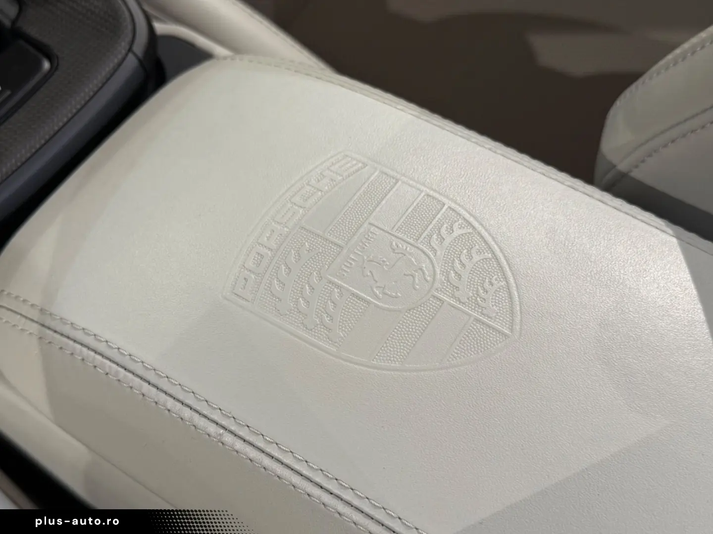 PORSCHE 992 Carrera GTS Cabrio INNO 360  18-WEGE MATRIX