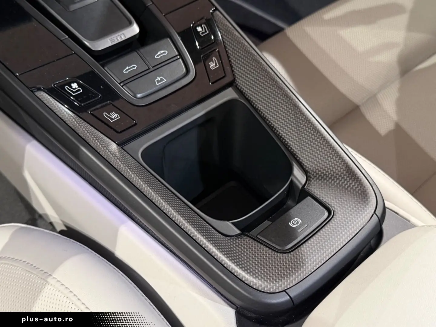 PORSCHE 992 Carrera GTS Cabrio INNO 360  18-WEGE MATRIX